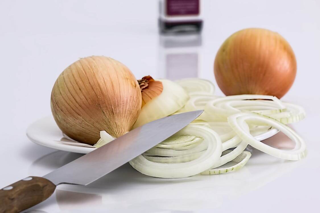 onion-slice-knife-food-37912